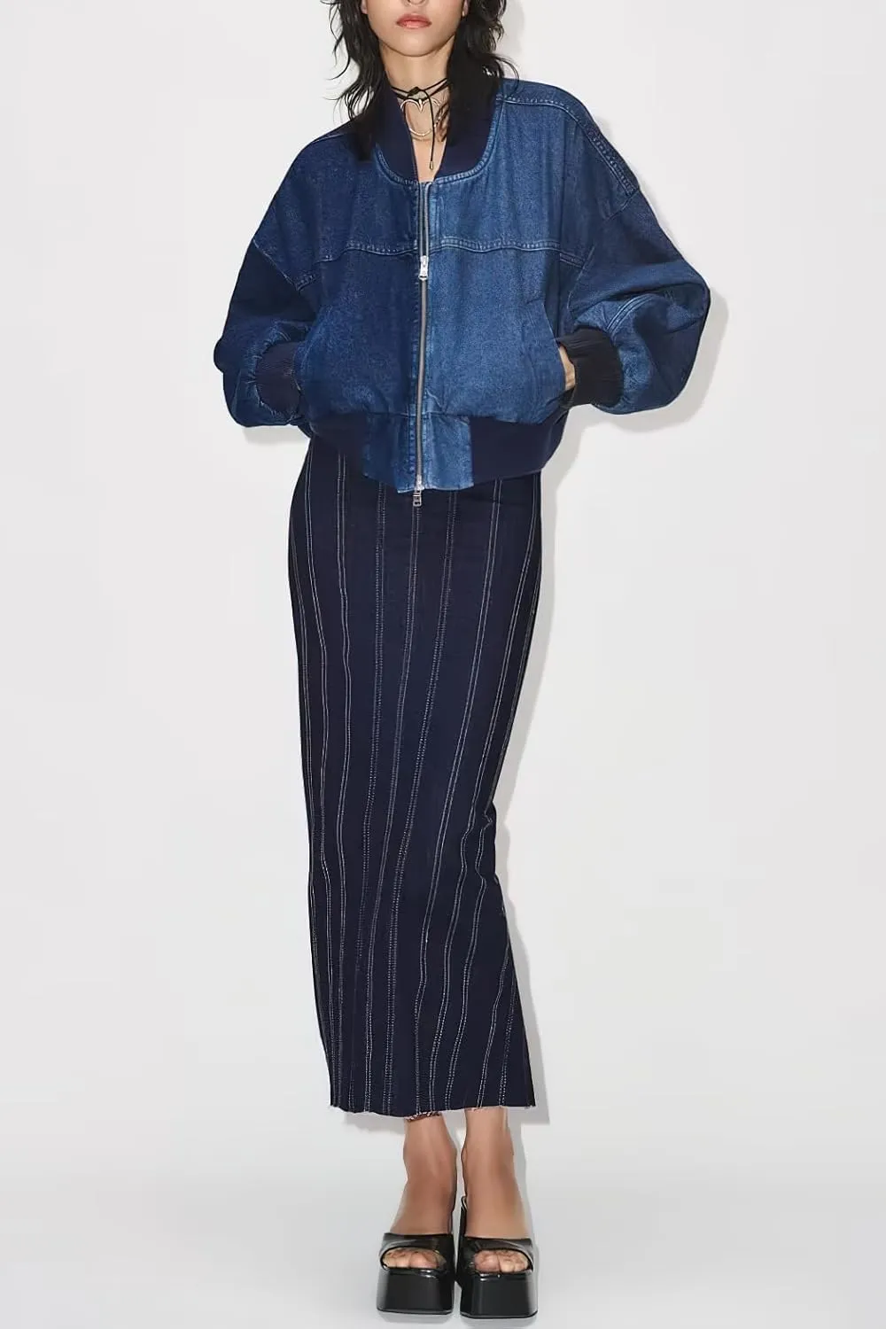chouyatou Women's Casual Jean Jacket Zip Up Bomber Jacket Color Block Cropped Denim Short Jacket Coat
