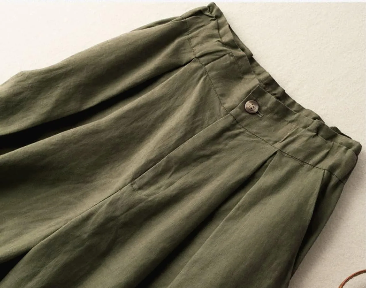 Kinghua Wide Leg Linen Shorts for Women Elastic High Waisted Pleated Casual Loose Bermuda Shorts