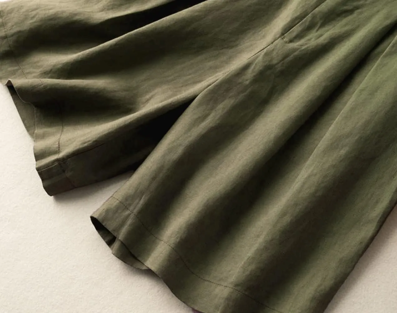 Kinghua Wide Leg Linen Shorts for Women Elastic High Waisted Pleated Casual Loose Bermuda Shorts