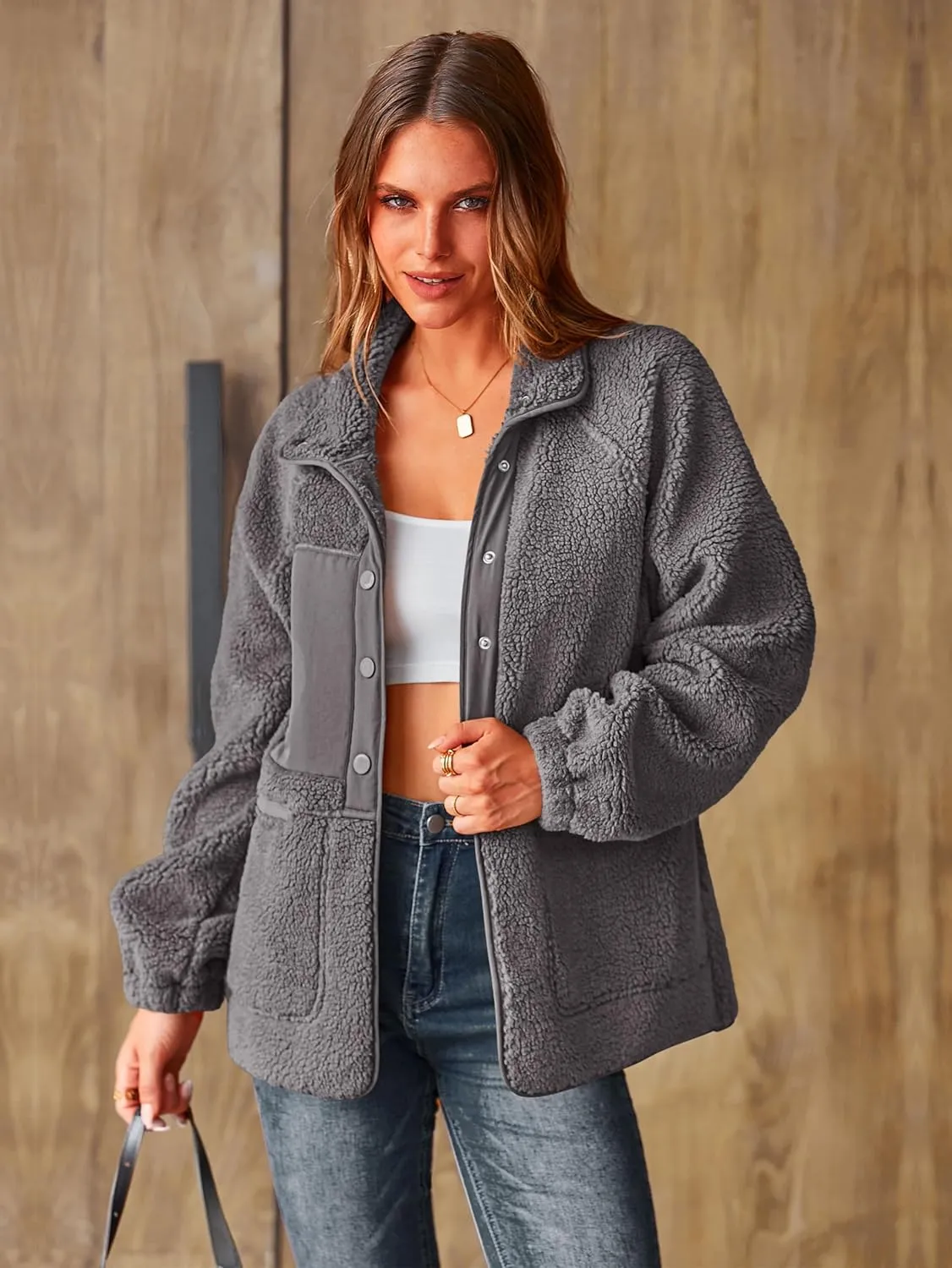 PRETTYGARDEN Women 2024 Fall Winter Fleece Jacket Long Sleeve Casual Button Fuzzy Sherpa Cropped Coats Outerwear with Pockets