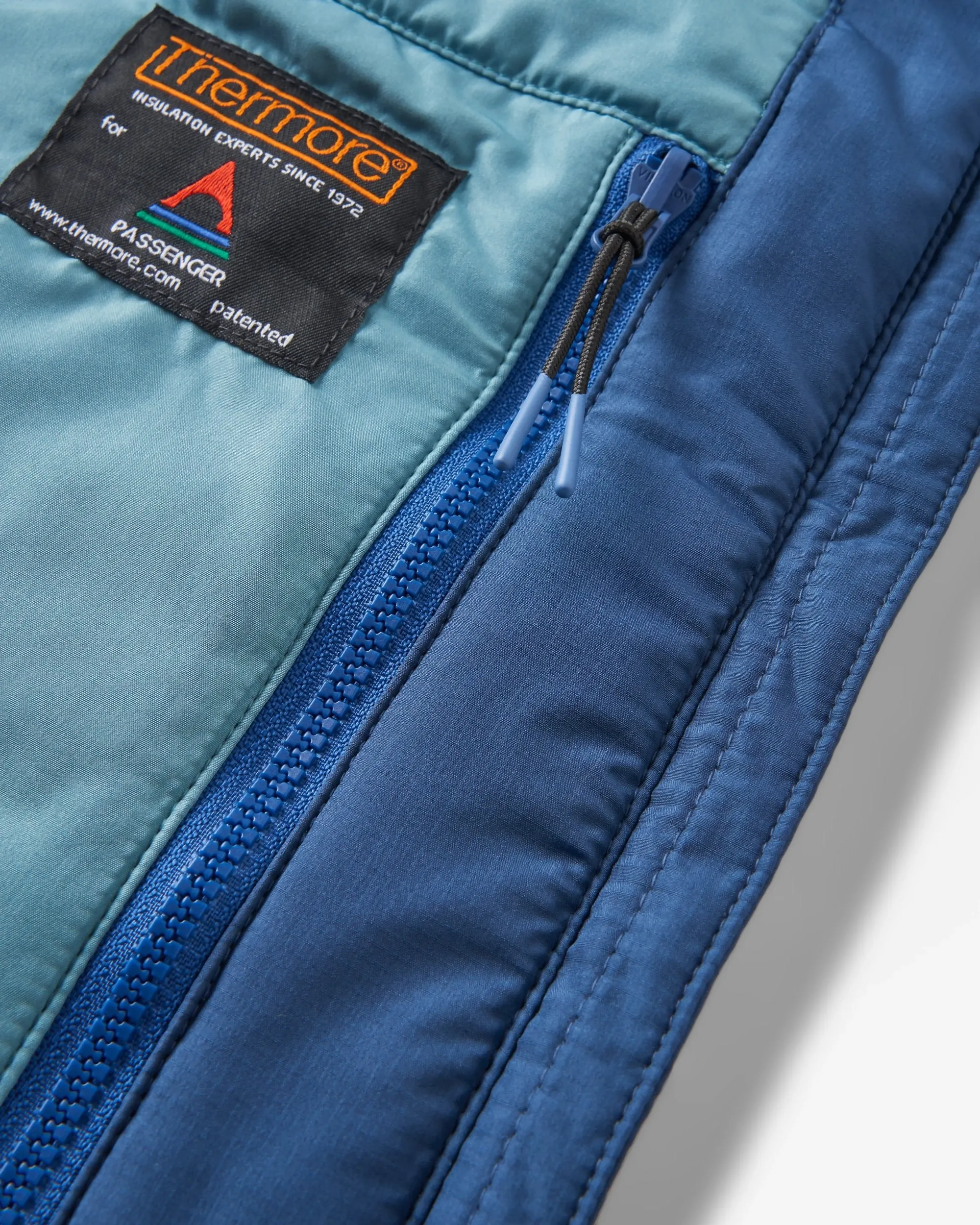 Shasta Lightweight Recycled Thermore Insulated Vest - Rich Navy/Dark Denim/Arctic