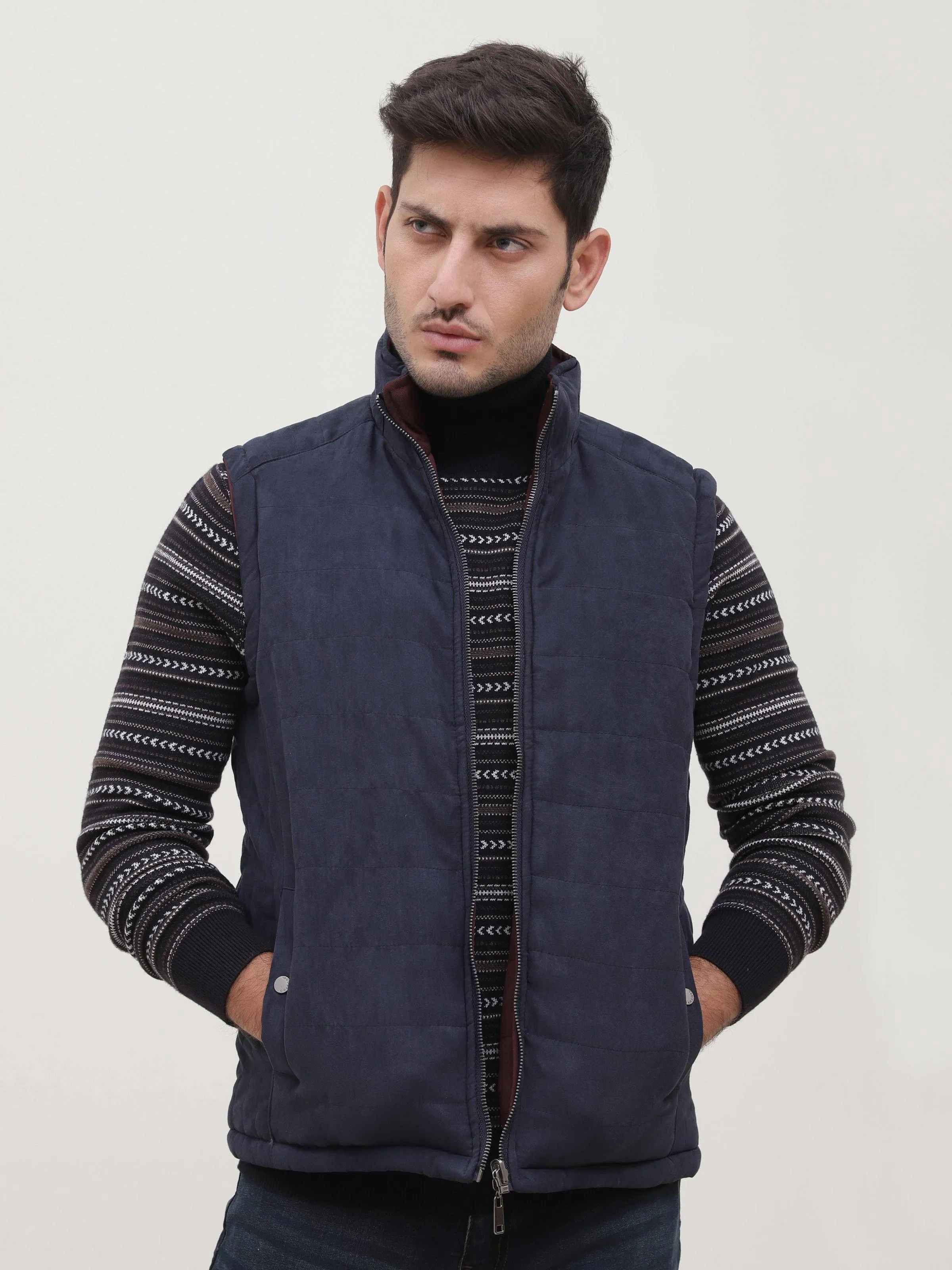 SLEEVELESS REVERSIBLE JACKET NAVY MAROON