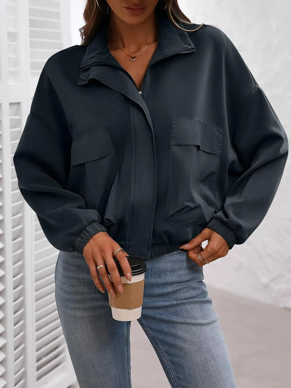 Women's Cropped Oversized Safari Jackets Zip Up Stand Collar Neck Long Sleeve Utility Anorak jacket with Pocket