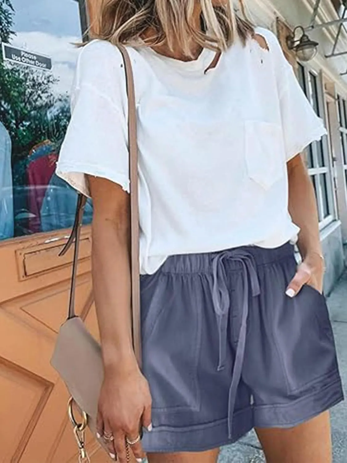 Womens Elastic Waist Drawstring Shorts Summer Lightweight Beach Shorts Comfy Casual Short Pants with Pockets